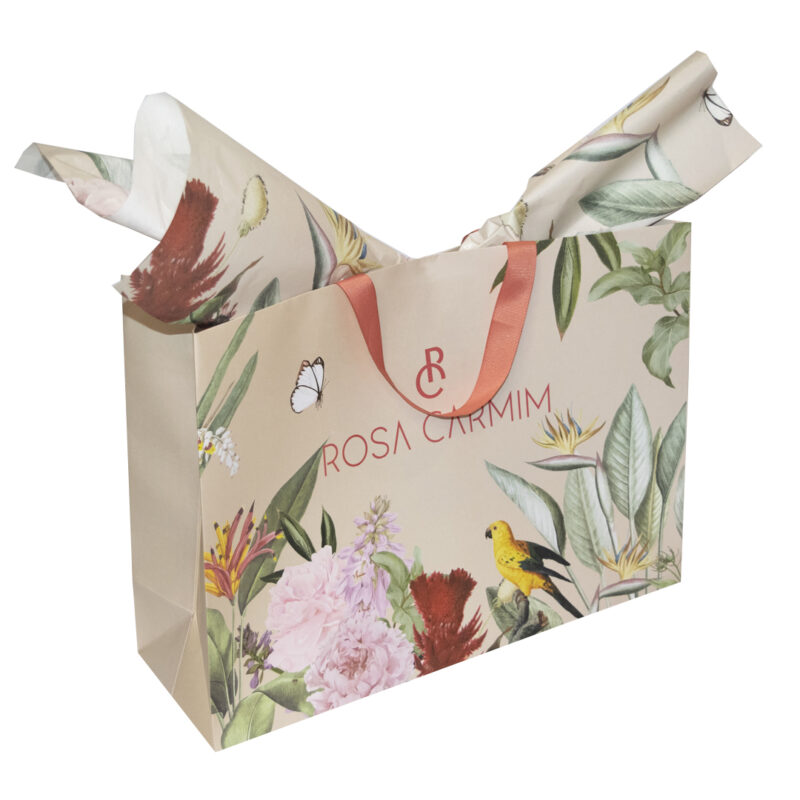 Sacolas e Flor Post